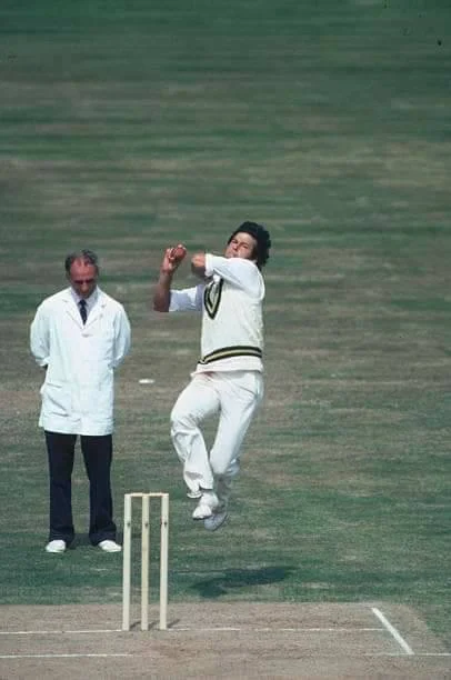 50 Unique Images of Cricketer Imran Khan That Capture His Iconic Legacy