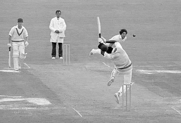50 Unique Images of Cricketer Imran Khan That Capture His Iconic Legacy