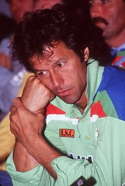50 Unique Images of Cricketer Imran Khan That Capture His Iconic Legacy