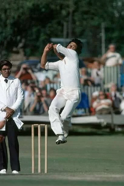 50 Unique Images of Cricketer Imran Khan That Capture His Iconic Legacy