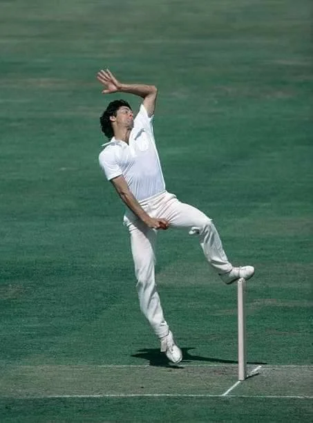 50 Unique Images of Cricketer Imran Khan That Capture His Iconic Legacy