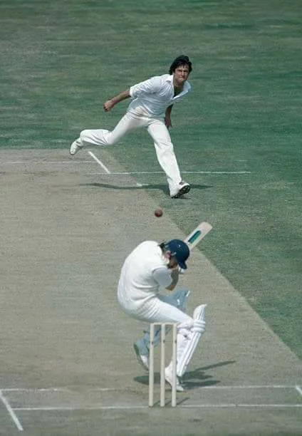 50 Unique Images of Cricketer Imran Khan That Capture His Iconic Legacy
