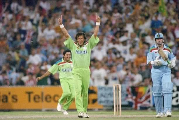 50 Unique Images of Cricketer Imran Khan That Capture His Iconic Legacy
