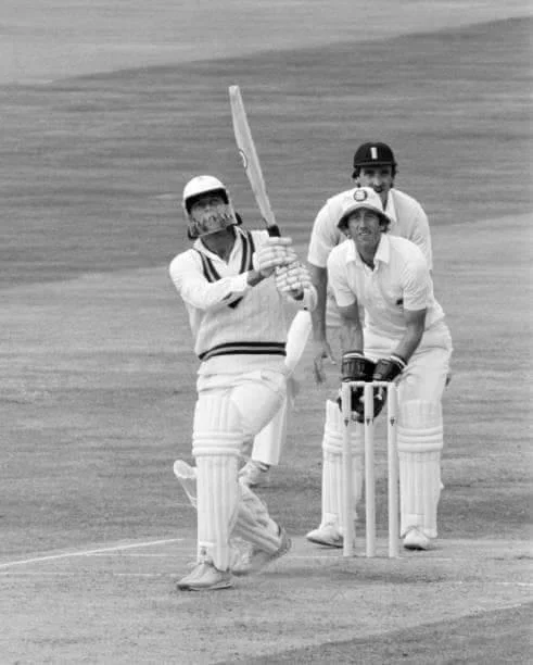 50 Unique Images of Cricketer Imran Khan That Capture His Iconic Legacy