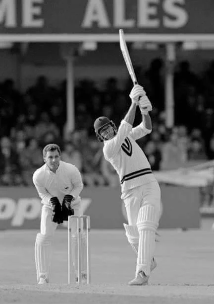 50 Unique Images of Cricketer Imran Khan That Capture His Iconic Legacy